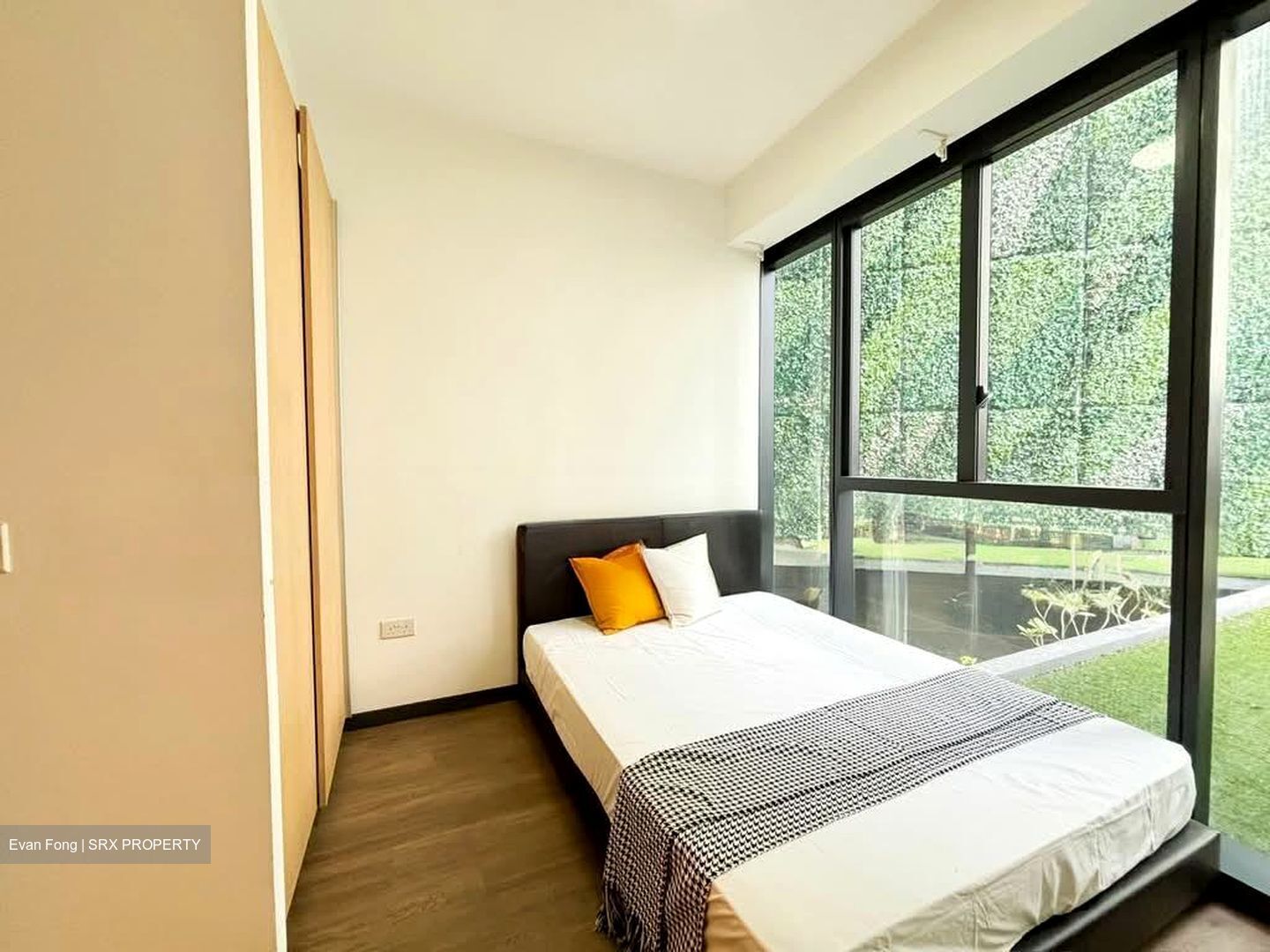 Gem Residences (D12), Condominium #559770801